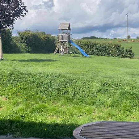Le Du Vieux Chêne Bertogne