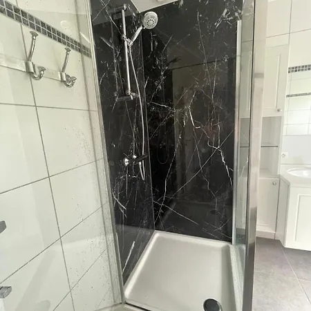 Le Du Vieux Chene Bertogne