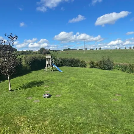 Le Du Vieux Chene بيت للعطل Bertogne
